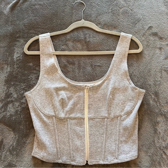 NWOT Corset Tank Top - Picture 3 of 6